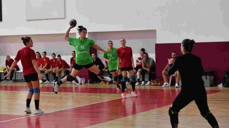 Mavi Kelebekler 5te 5 yaptı