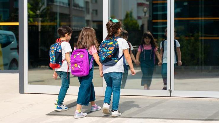 Haberler... Anaokulları ve 1. sınıflar ne zaman başlayacak Okula uyum haftası 2023-2024