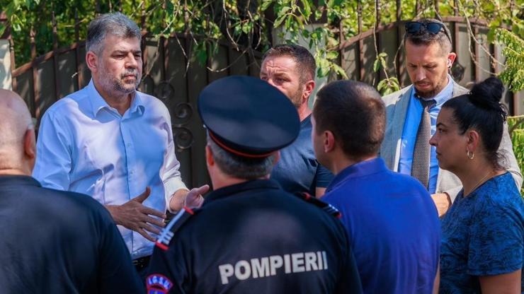 Patlama sonrası bölgeye giden Romanya Başbakanı: Tüm akaryakıt istasyonları denetlenecek
