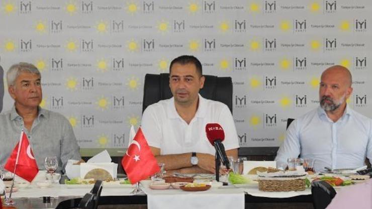 İYİ Partili Karacan: Tüm ilçe belediyelerine ve Büyükşehire talibiz