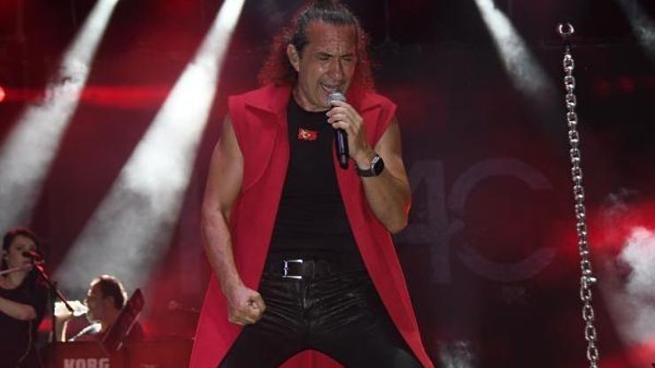 Kemer Zafer Bayramını coşkuyla kutladı