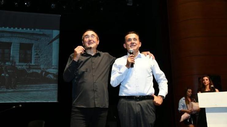 Yenişehir Belediyesi, Sunay Akın ve Ali Altayı Mersinlilerle buluşturdu
