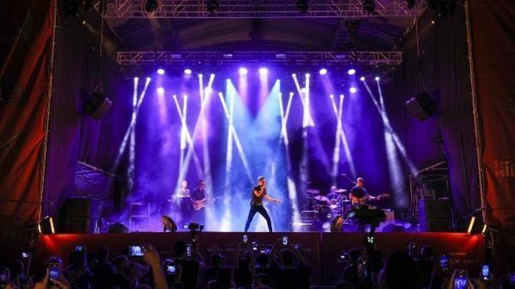 İzmir Enternasyonal Fuarında konserler ve etkinlikler sürüyor