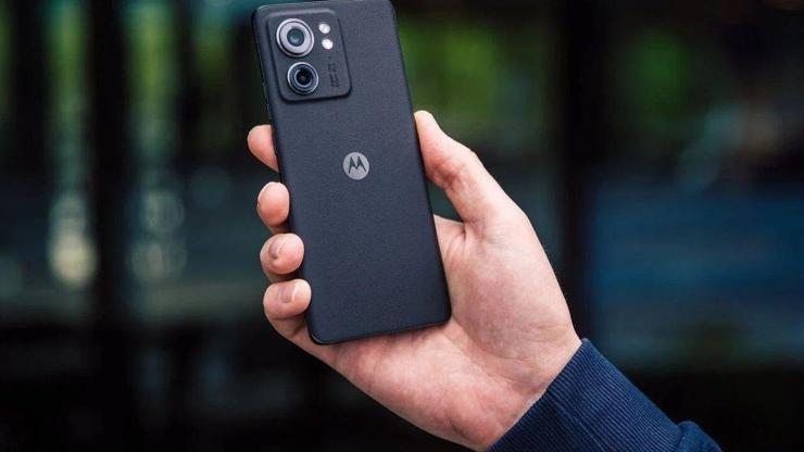 Motorola Edge 40 Neo’nun tasarımı açıkça görüldü