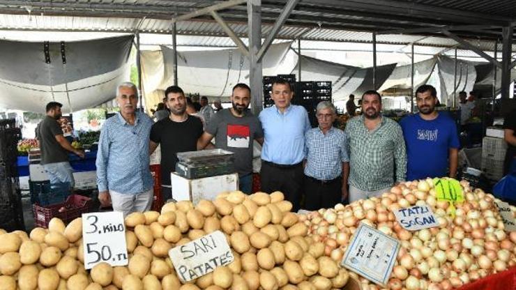 Başkan Özyiğit, pazarcı esnafı ve vatandaşlarla buluştu
