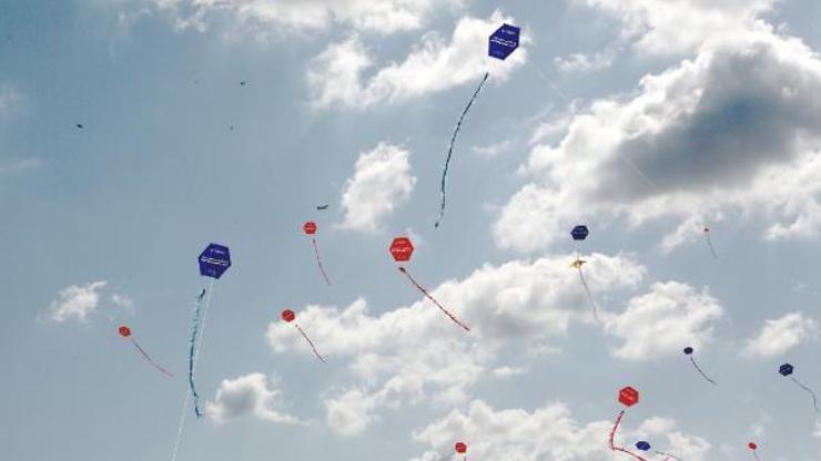 Küçükçekmece’de ‘Uçurtma Şenliği’ gerçekleştirildi