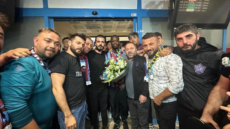 Trabzonda Nicolas Pepeye hediyeli karşılama