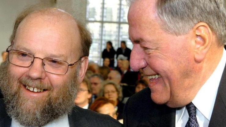 Koyun Dolly’i klonlayan bilim adamı Ian Wilmut 79 yaşında hayatını kaybetti