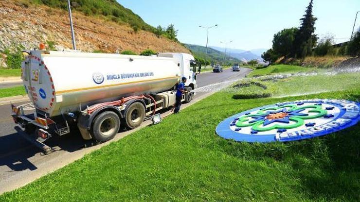 Menteşede yeşil alanların yüzde 90nı arıtma suyuyla sulanıyor