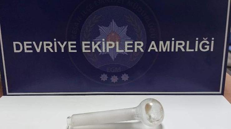 Edirne’de üzerinde uyuşturucuyla yakalanan 4 kişiye gözaltı