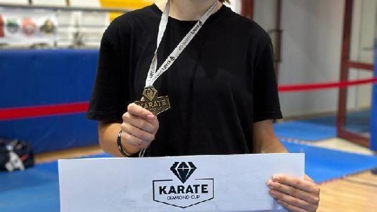 Nilüferli karatecilerden 1 altın 2 bronz madalya