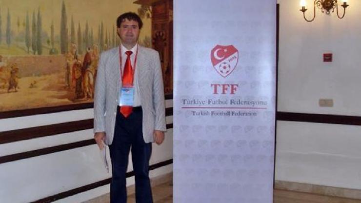 Halı sahada kalp krizi geçiren eski futbol il temsilcisi yaşamını yitirdi