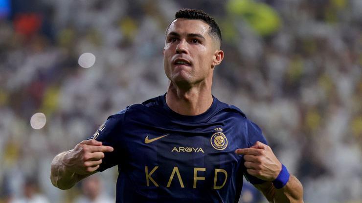 Cristiano Ronaldo Juventusa dava açıyor