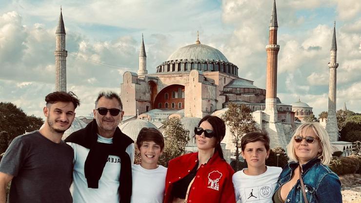 Wanda Nara, ailesiyle Tarihi Yarımadayı gezdi