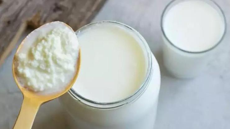 Hangisi daha sağlıklı Uzmanı süt ve kefirin arasındaki farkları tek tek anlattı