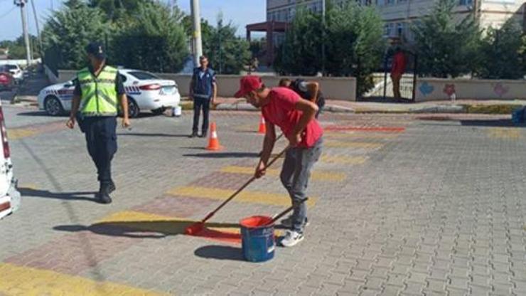 Kırklareli jandarmasından okul servisleri ve yaya geçitlerinde denetim