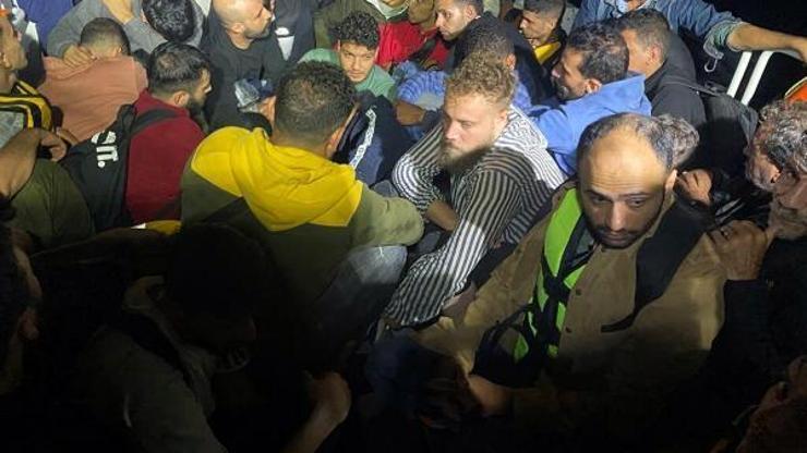 Yunan unsurlarının geri ittiği 17 kaçak göçmen kurtarıldı