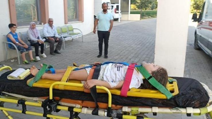 Adıyamanda otomobil takla attı: 2 yaralı
