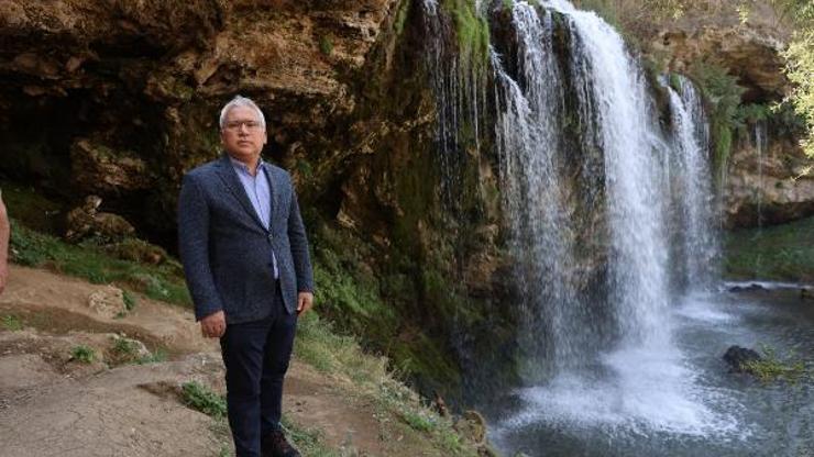 Vali Şimşekten Yıldız Şelalesinde inceleme