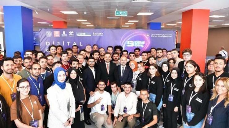DGM, Dijital Gençlik Kampına ev sahipliği yaptı