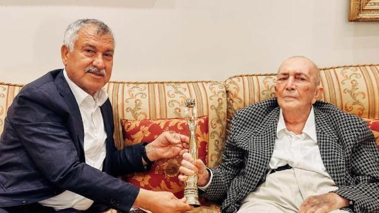Karalar’dan Bay Sinema İnanoğlu’na duygulandıran ziyaret