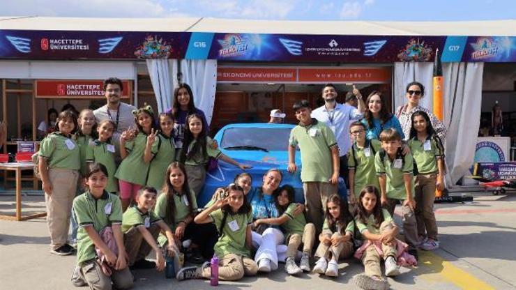 Elektrikli otomobil TEKNOFESTte tanıtıldı