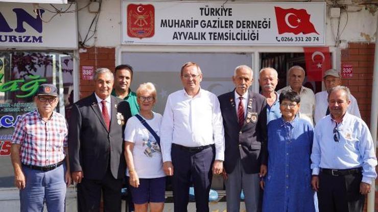 Ayvalıkta gazilere daha geniş dernek binasına kavuştu