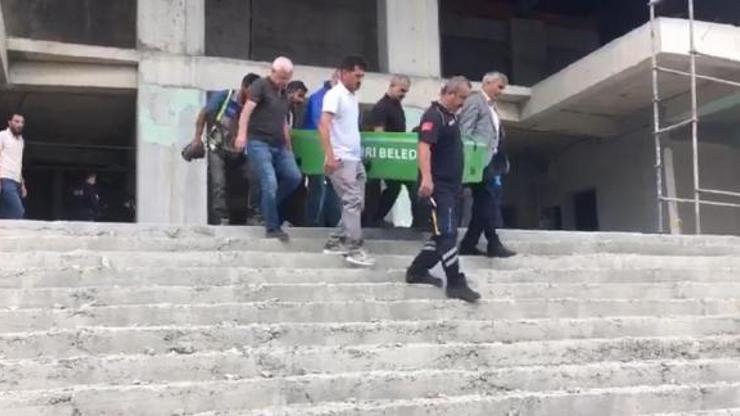 Çankırıda çatıdan düşen inşaat işçisi hayatını kaybetti