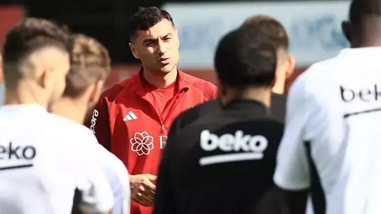 Beşiktaşta antrenmanı Burak Yılmaz yönetti