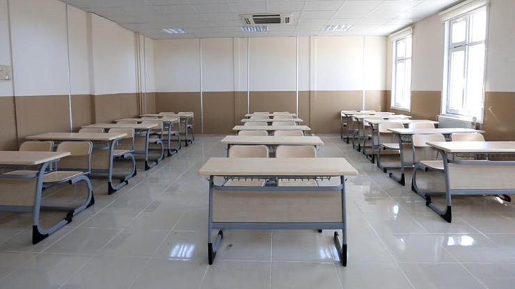 Bugün okullar tatil mi 10 Kasımda okul var mı