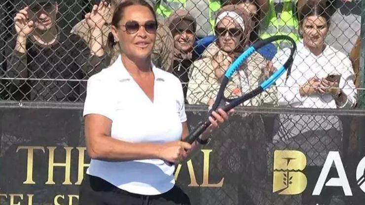 Hülya Avşardan belediye başkan adaylığı açıklaması