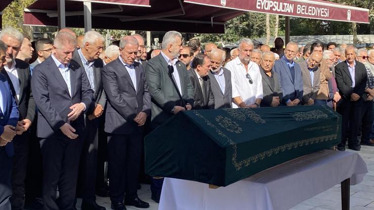 Necip Fazıl Kısakürekin oğlu Mehmed Kısakürek son yolculuğuna uğurlandı