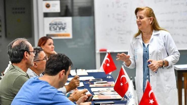 Kemeraltı esnafına İngilizce eğitimi