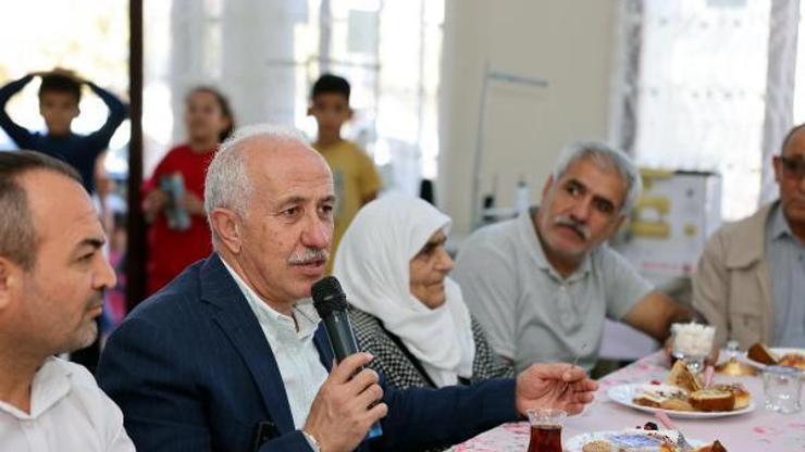 Başkan Gültak, esnaf ve vatandaşları dinledi