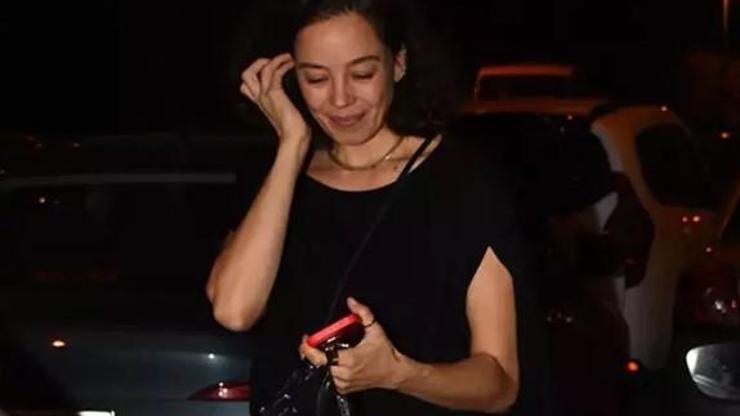Azra Akının makyajsız hali dikkat topladı