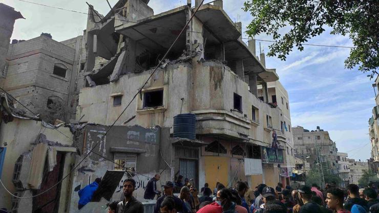İsrail Gazze’de mülteci kampını vurdu: 4 ölü