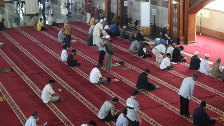 CUMA NAMAZI SAATİ 24 Kasım 2023 İstanbul cuma namazı saat kaçta, öğle ezanı vakti ne zaman