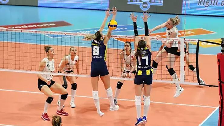 Fenerbahçe Opet, VakıfBankın 10 maçlık serisini bitirdi