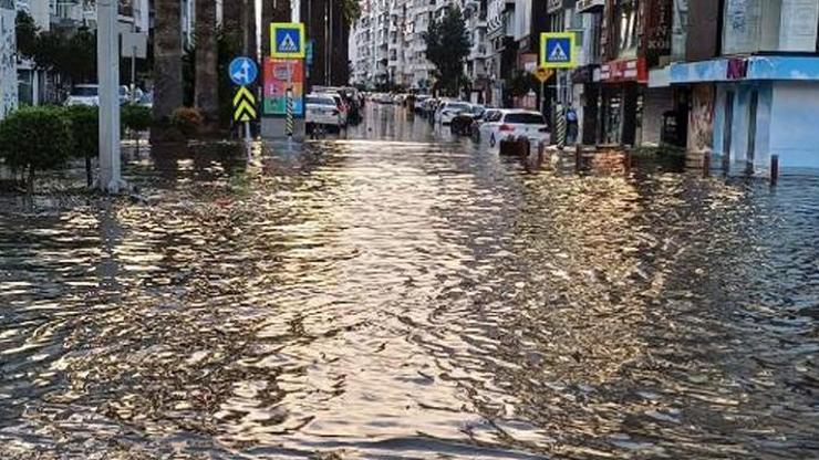 Fırtına ve sel can aldı AFAD: Konya ve Sinopta 2 can kaybı, Ankarada 4 asker yaralı