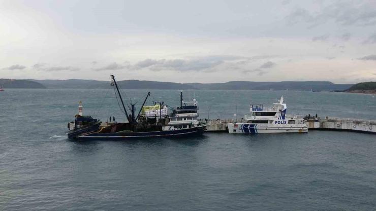 Çanakkale Boğazı çift yönlü olarak gemi trafiğine açıldı