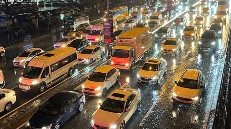 İstanbul’da trafik yüzde 87’ye ulaştı
