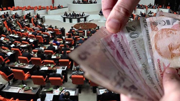 Çalışan emeklilere 5 bin TL ödenmesini öngören teklif kabul edildi