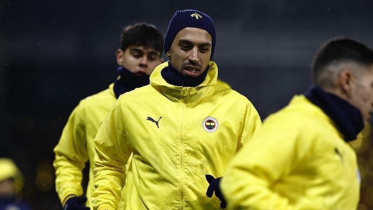 İrfan Can Kahveci taraftarla tartıştı