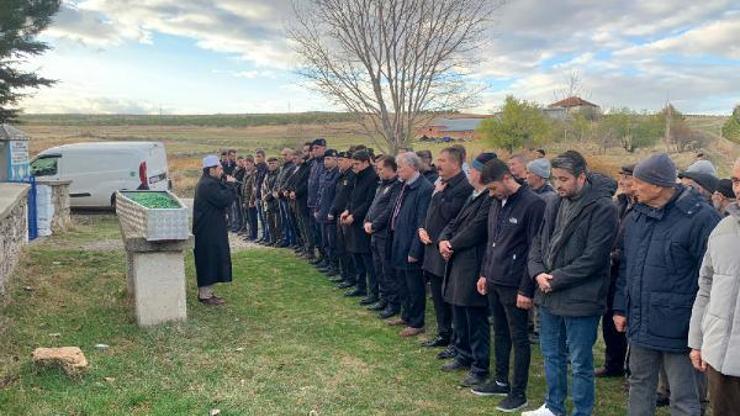 Kıbrıs Gazisi son yolculuğuna uğurlandı