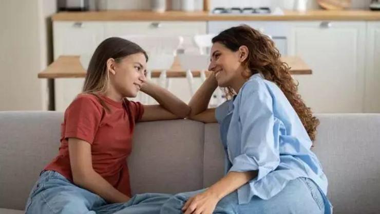 Bunlar ergenlikte depresyon belirtisi olabilir
