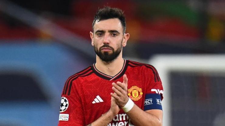 Şampiyonlar Liginden elenen Manchester United tarihe geçti
