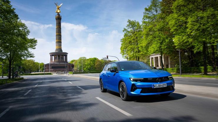15 farklı elektrikli modeli pazara sürdü