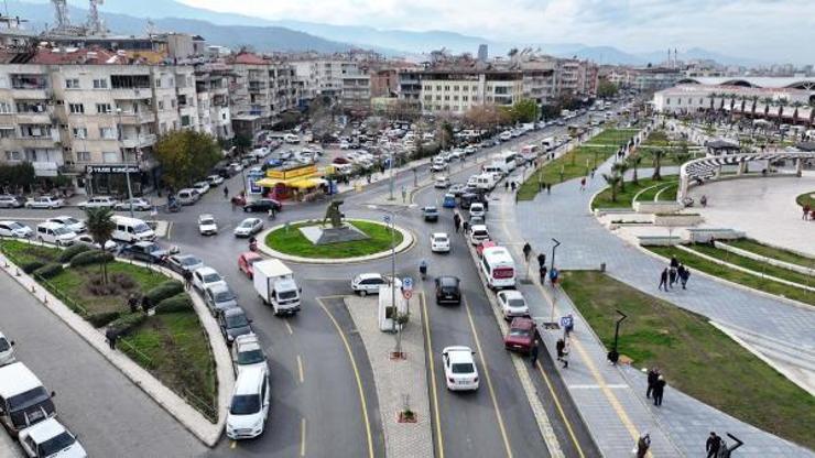 Salihlide 2 caddede asfalt çalışmaları tamamlandı