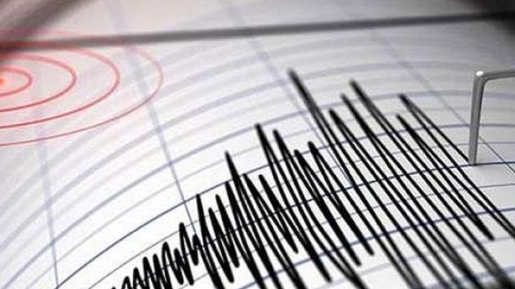 Son dakika: Hakkaride 3.0 büyüklüğünde deprem oldu