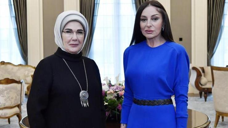 Emine Erdoğan, Mihriban Aliyeva ile görüştü
